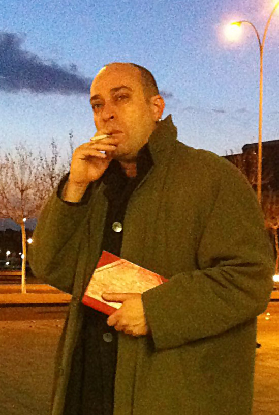 El poeta Víctor M. Díez.