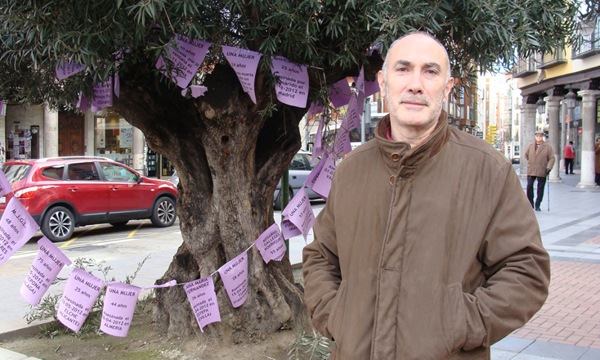 Manuel Espinilla, integrante de la sección de Valladolid de Entrepueblos. Foto: L. Fraile.