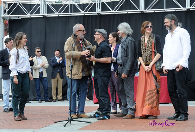 Rayuela Producciones y Freak Cabaret Circus, en la entrega de premios del TAC. Foto: Carlos Arranz.