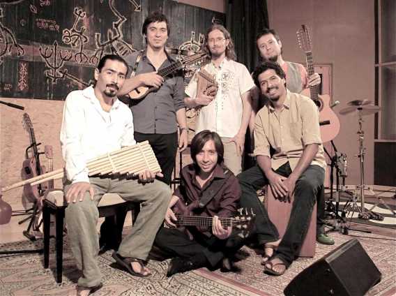El grupo de música andina Sakapatú. Foto: Pablo Leoni.