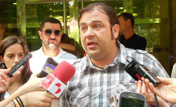 José Javier Porras, durante la rueda de prensa ofrecida este viernes. Fotografía de Sandra Charro