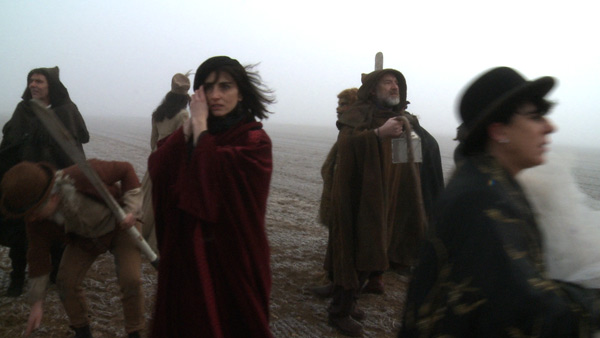 Imagen del comienzo de la película: Corsarios en la niebla.