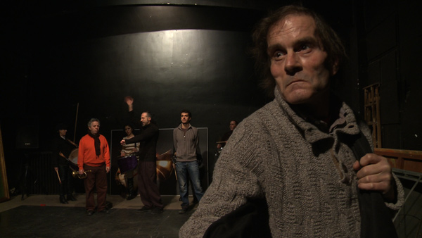 Ensayo de Pasión en el barrio de Girón.