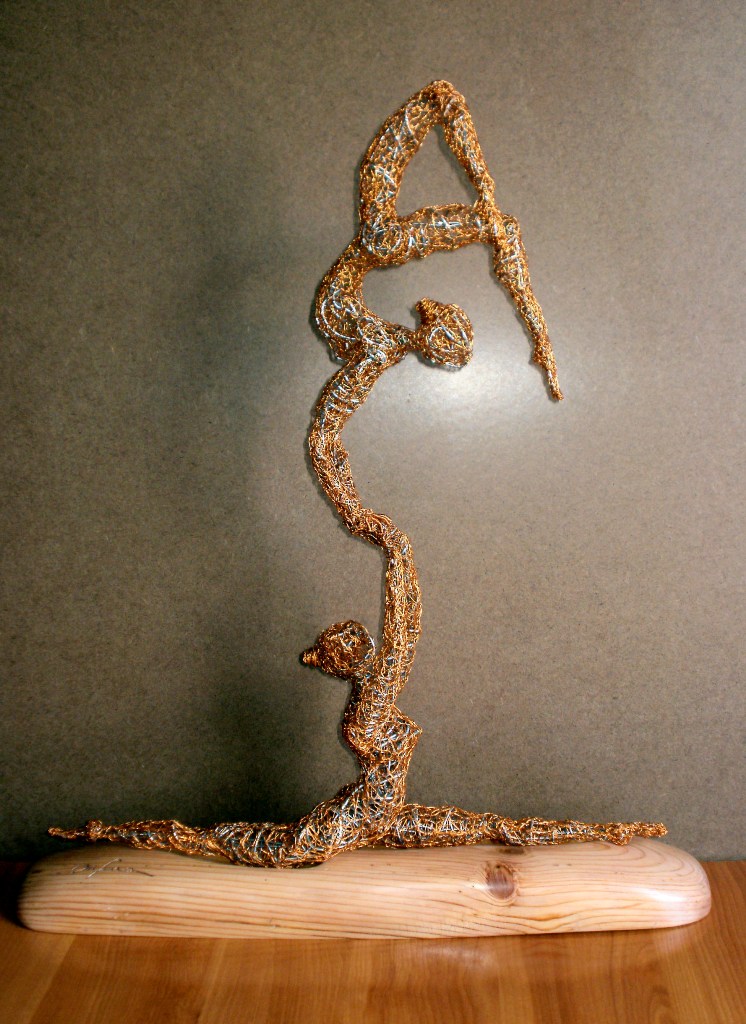 ESCULTURA DE DAFNE CALLEJO