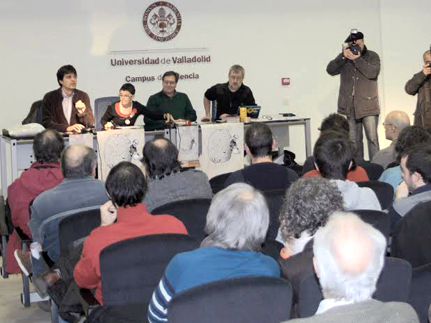 Presentación de la asociación en Palencia. En la mesa, de izquierda a derecha: Juan Gascón, Nieves Fernández, Javier Gutiérrez y Jorge Riechmann.