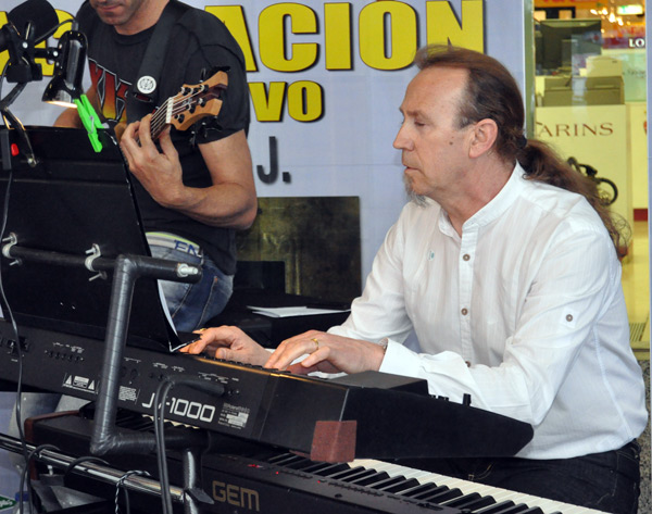 El músico Avan-J. © Fotografía: E. López.