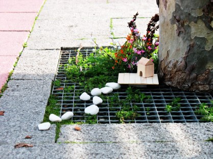 Composición correspondiente al espectáculo "Gnomi: jardines efímeros", de Calamar Teatro. 