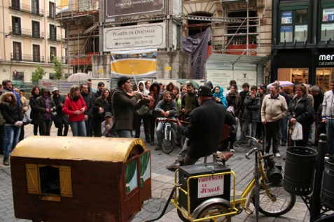 Actuación de La Jungle en el TAC, en el espectáculo "De Mozart à Massive Attack". © Fotografía: Juan A. Berzal.