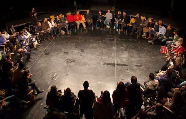 `La gente´ es el segundo espectáculo de la compañía valenciana Pérez & Disla. © Foto: Pérez & Disla.