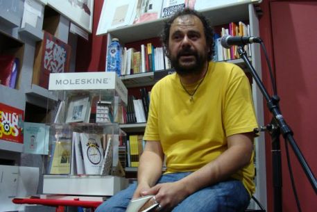 Durante todo el festival se expondrá una muestra de ilustraciones de Gsús Bonilla. Foto: L. Fraile.