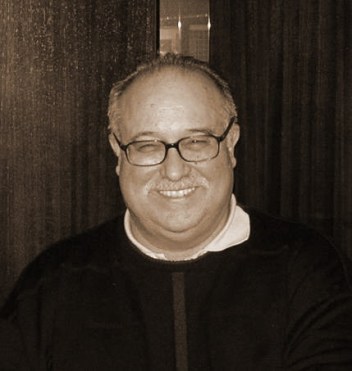 El poeta Luis Javier Moreno.