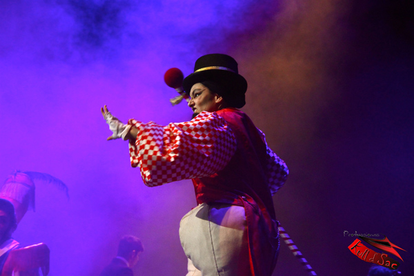 Imagen del espectáculo "El intrépido soldadito de plomo". © Fotografía: Rodrigo Tamariz.