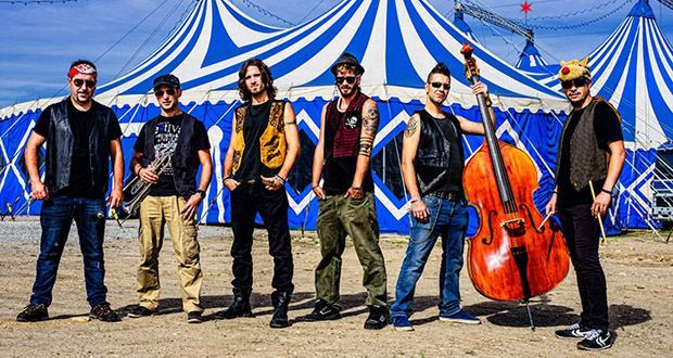 El grupo 'Los vecinos del callejón' actuará el viernes por la noche. 