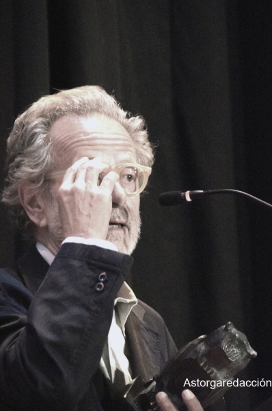 El director de cine, Fernando Colomo. Fotografía: Eloy Rubio Carro.