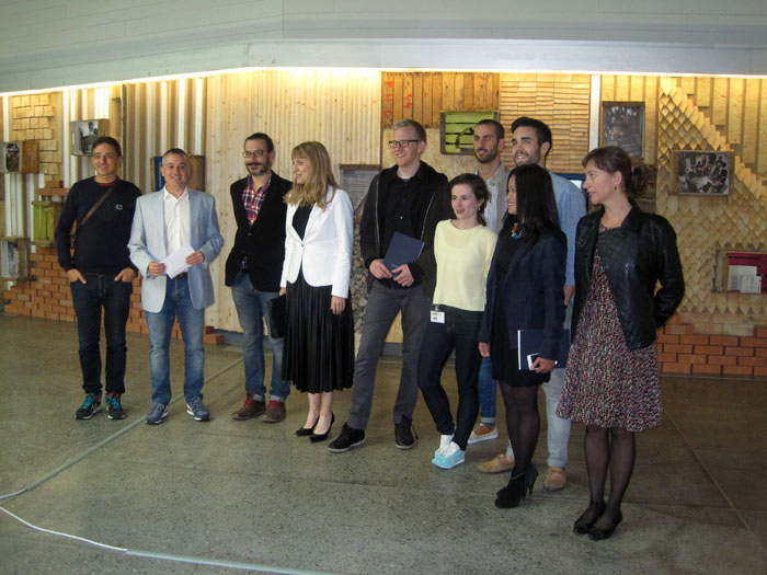 “TYIN tegnestue; en detalle” en el Proyecto Vitrinas del MUSAC. © Fotografía: E. Otero.