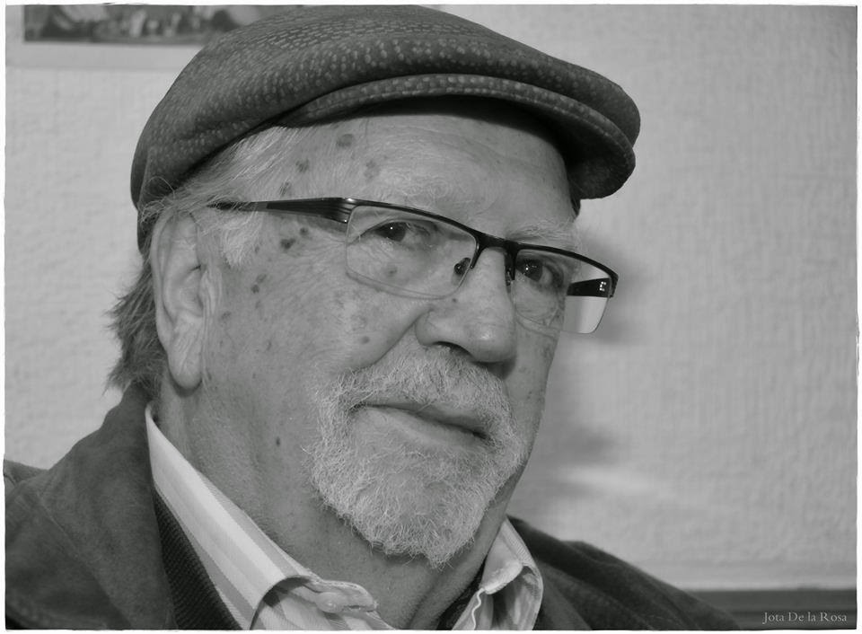 Octavio Fernández Zotes. © Foto: Jota de la Rosa (tomada del blog "bebiendoversos.com")