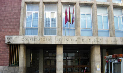 Actual Conservatorio de Música de León, en la calle Santa Nonia.