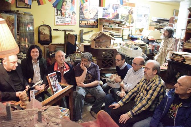 Reunión de los Ultramarinos en Cantareros 3.