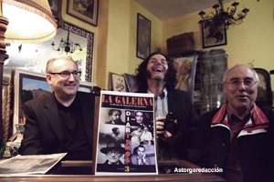 Bruno Marcos, Larsen y Puerto con el nº3 de La Galerna.