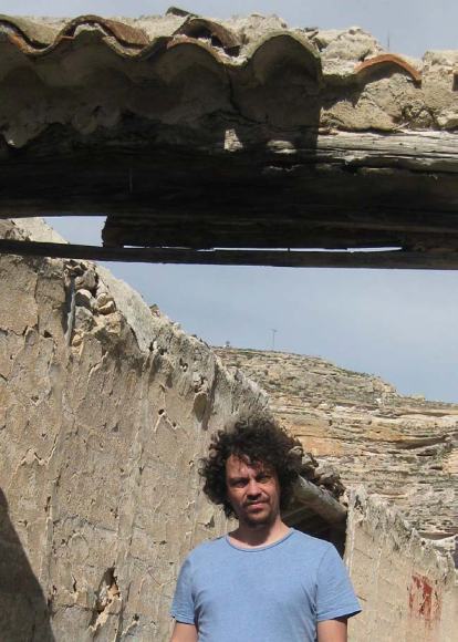 Jose Guerrero es... Segunda Persona.