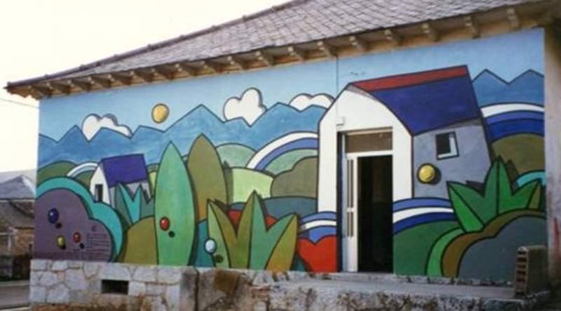 El mural de la Escuela de Piedrafita de Babia.