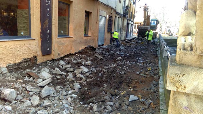 Las obras, este lunes 6 de febrero, en la calle Capilla.