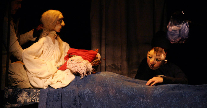 Espectáculo "No te asuste mi nombre". Fotografía: Compañía de Títeres María Parrato.