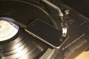 La tecnología analógica conserva  un algo especial para quien vivió sus años dorados%2c pero el avance y el lógico cambio es imparable.jpg