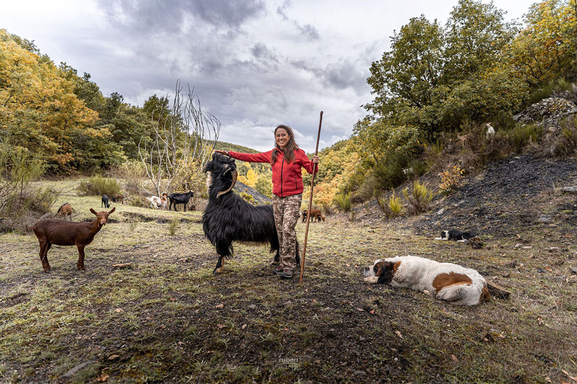 Serie: "Rurales". © Fotografía: Rubén Sánchez (Ruben.Earth)